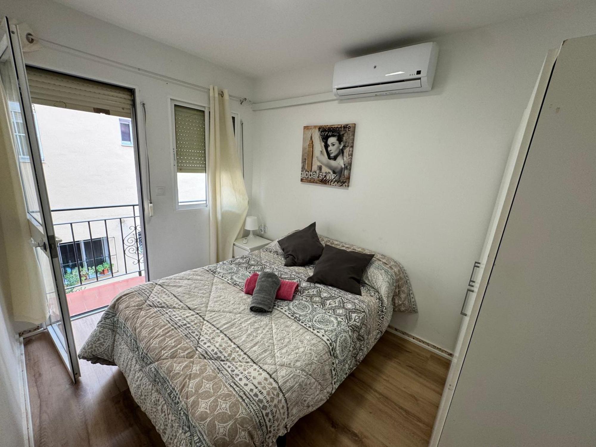 Malaga Beach, Pedregalejo Apt.4/6 2 Hab. Bagian luar foto